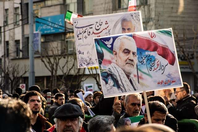 Public-Demonstration-in-Iran-with-Qasem-Soleimani-Posters