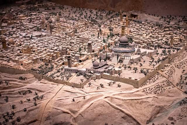 lost city hydrothermal field